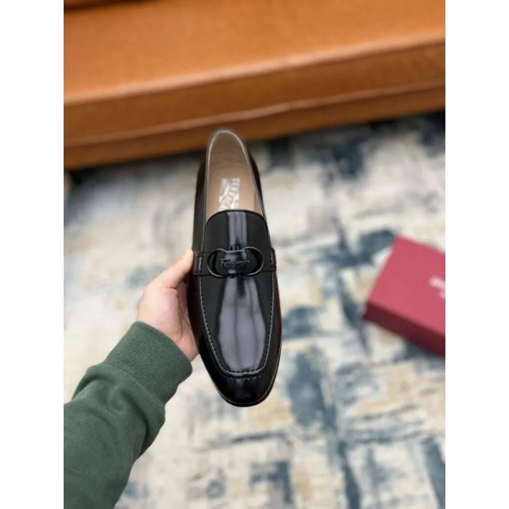 2025秋冬新作 FERRAGAMO サルヴァトーレ フェラガモ メンズ用 ビジネスシューズ トレンド感ある都会的スタイル 商品画像 7