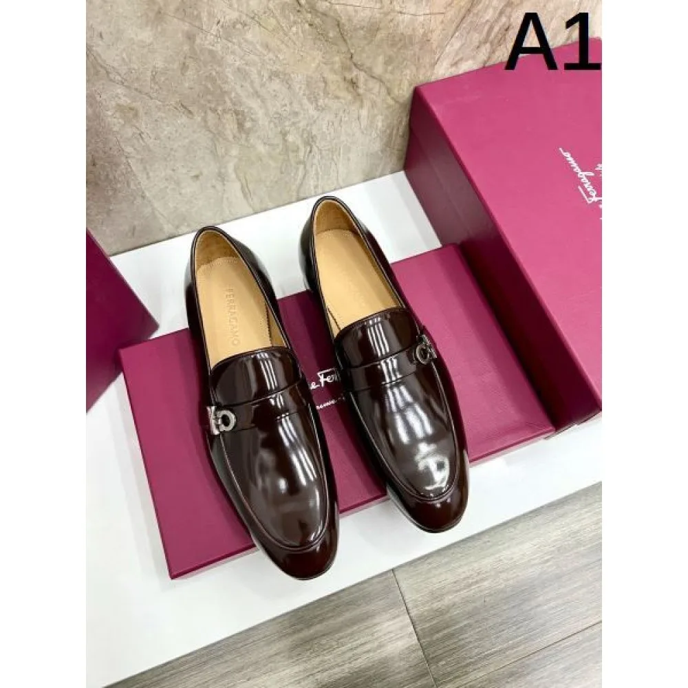 2025秋冬新作 FERRAGAMO サルヴァトーレ フェラガモ メンズ用 ビジネスシューズ 贈り物にも最適な上質感 商品画像 1