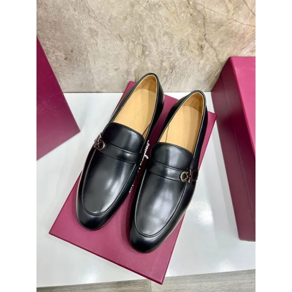 2025秋冬新作 FERRAGAMO サルヴァトーレ フェラガモ メンズ用 ビジネスシューズ 贈り物にも最適な上質感 商品画像 4