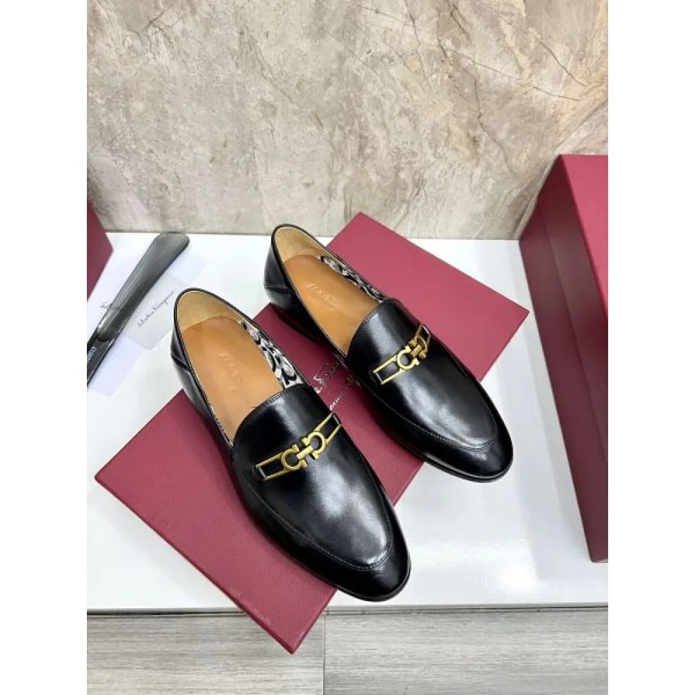 2025秋冬新作 FERRAGAMO サルヴァトーレ フェラガモ メンズ用 ビジネスシューズ 大人の魅力を引き立てる逸品 商品画像 4