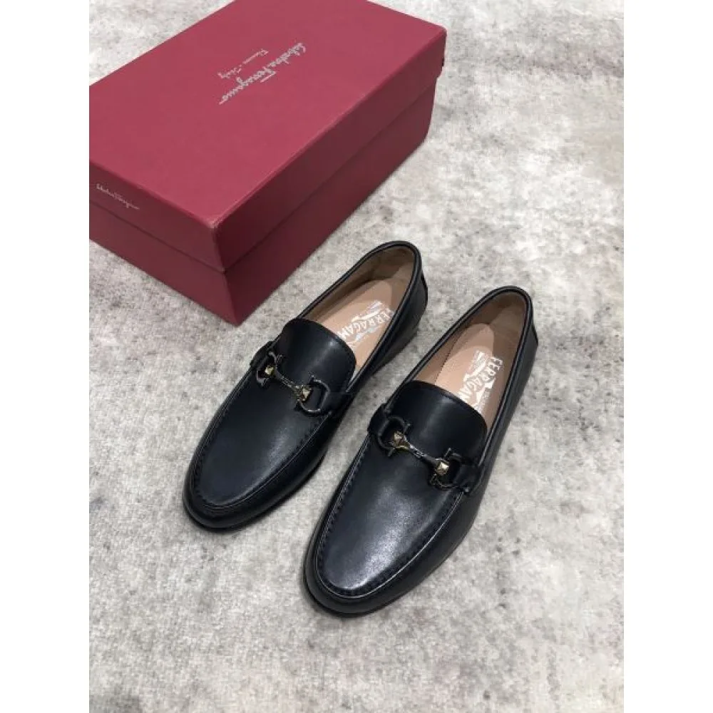 2025FW メンズ ビジネスシューズ FERRAGAMO サルヴァトーレ フェラガモ カジュアルにも対応する反転魅力 商品画像 4