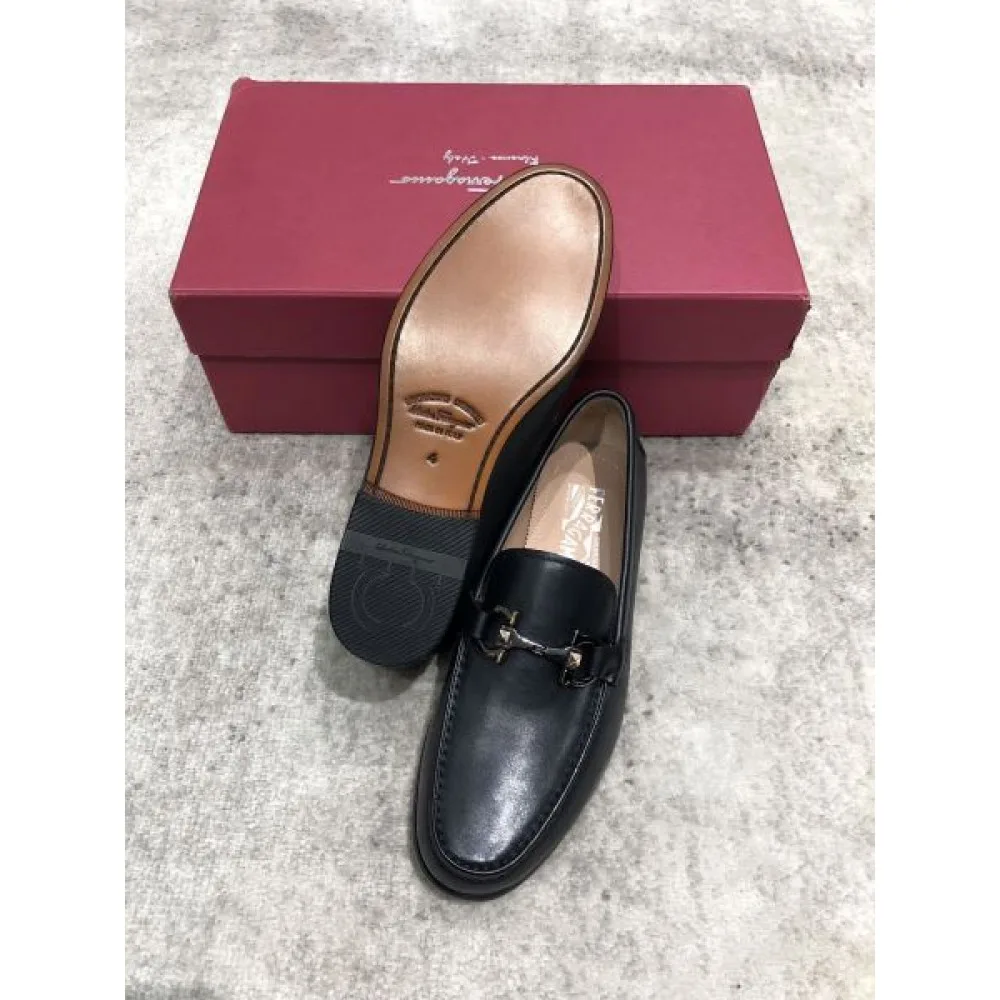 2025FW メンズ ビジネスシューズ FERRAGAMO サルヴァトーレ フェラガモ カジュアルにも対応する反転魅力 商品画像 7