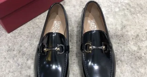 2025FW メンズ ビジネスシューズ FERRAGAMO サルヴァトーレ フェラガモ カジュアルにも対応する反転魅力 商品画像 9