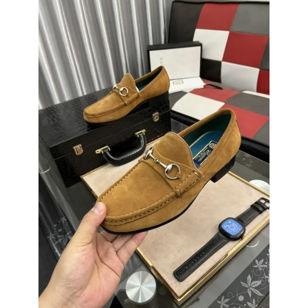 GUCCI グッチ 2025SS 主張性が優れた新作 メンズ用 ビジネスシューズ 商品画像 5