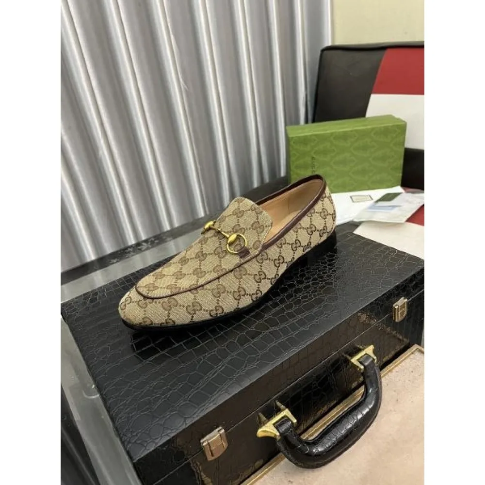 GUCCI グッチ 2025SS 【激安】高級品通販 メンズ用 ビジネスシューズ 商品画像 1