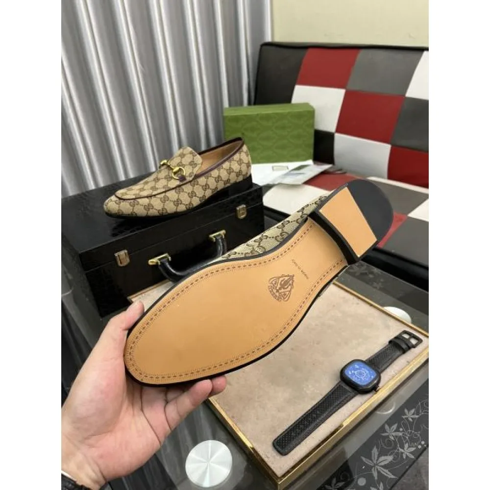 GUCCI グッチ 2025SS 【激安】高級品通販 メンズ用 ビジネスシューズ 商品画像 9