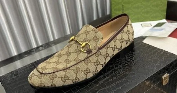 GUCCI グッチ 2025SS 【激安】高級品通販 メンズ用 ビジネスシューズ 商品画像 11