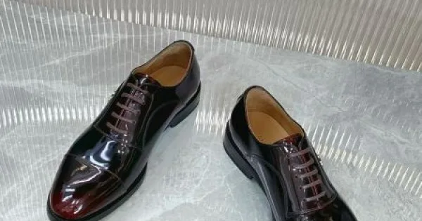GUCCI グッチ 2025SS 春夏注目の商品厳選 メンズ用 ビジネスシューズ 商品画像 11