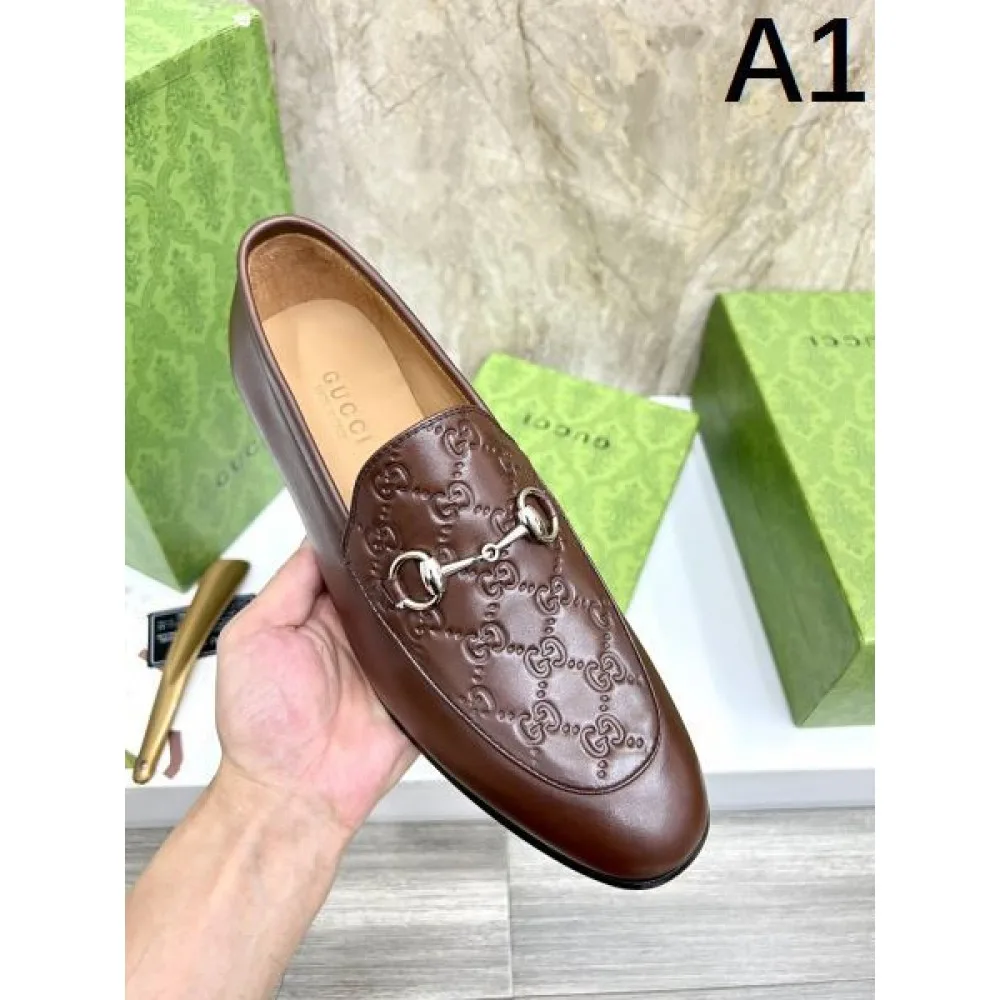 GUCCI グッチ 2025SS 定番人気薄手柔らか メンズ用 ビジネスシューズ 商品画像 1