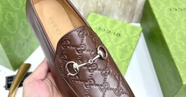 GUCCI グッチ 2025SS 定番人気薄手柔らか メンズ用 ビジネスシューズ 商品画像 11