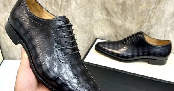 GUCCI グッチ 2025SS ロングシーズン活躍 メンズ用 ビジネスシューズ 商品画像 12