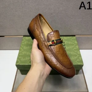 2025秋冬新作 GUCCI グッチ メンズ用 ビジネスシューズ 売切れ必至の新作 商品画像 1
