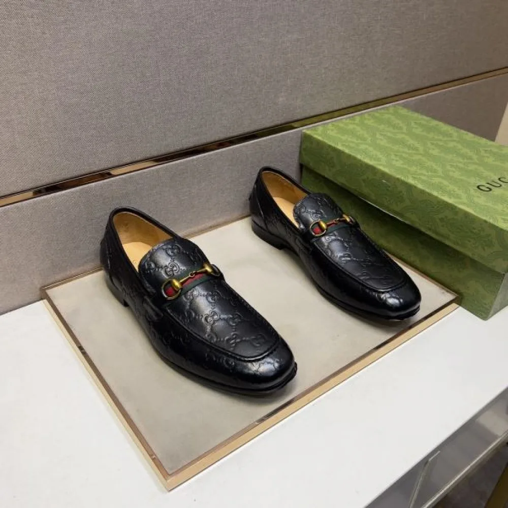 2025秋冬新作 GUCCI グッチ メンズ用 ビジネスシューズ 売切れ必至の新作 商品画像 3