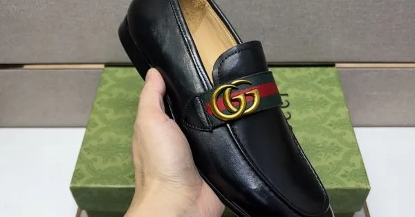 2025秋冬新作 GUCCI グッチ メンズ用 ビジネスシューズ コーデ自在の万能アイテム 商品画像 11