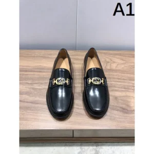 2025秋冬新作 GUCCI グッチ メンズ用 ビジネスシューズ 冬季限定の特別プライス 商品画像 1