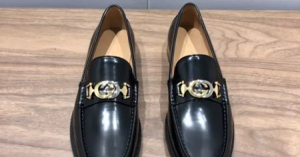 2025秋冬新作 GUCCI グッチ メンズ用 ビジネスシューズ 冬季限定の特別プライス 商品画像 9