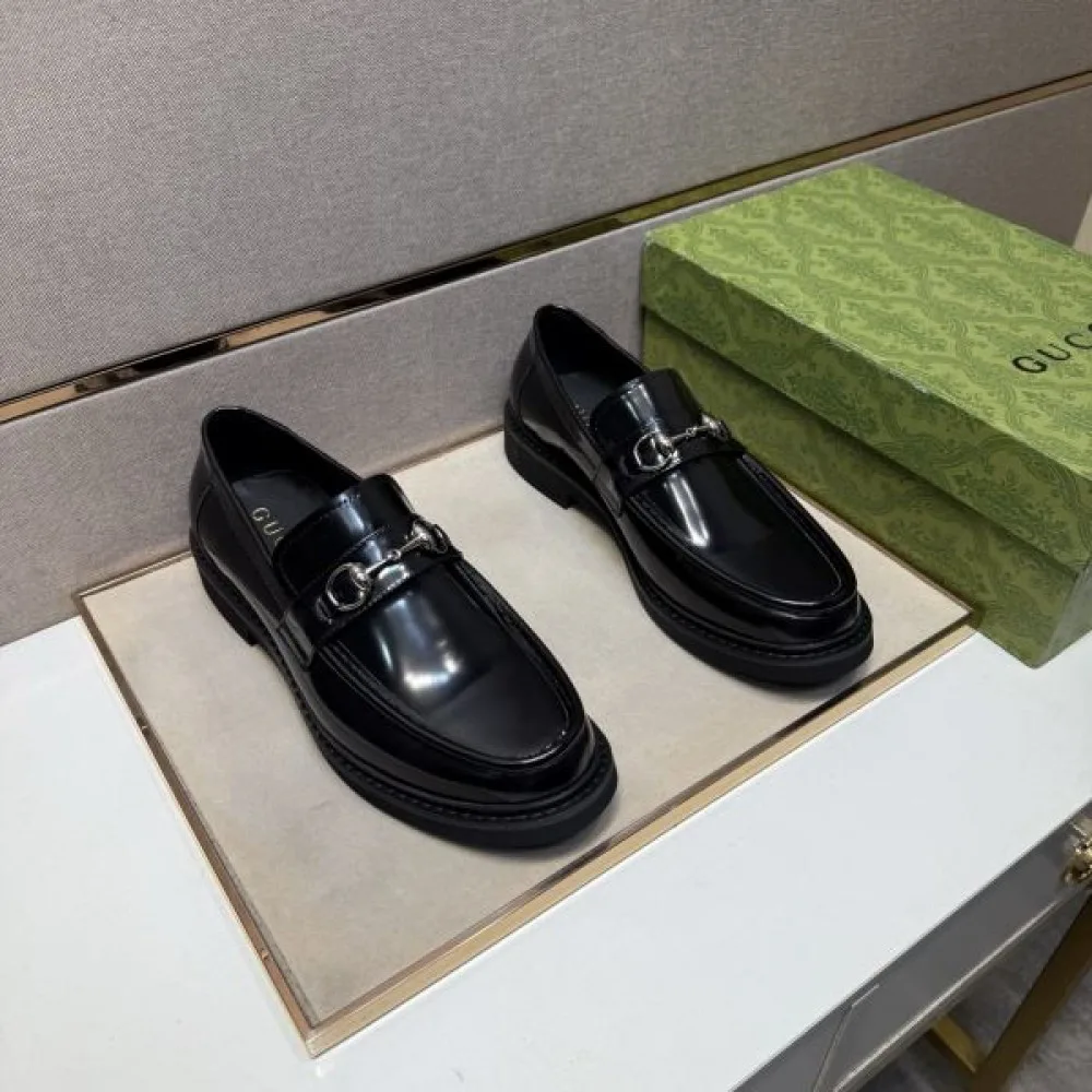 2025秋冬新作 GUCCI グッチ メンズ用 ビジネスシューズ 定番人気のベストセラー 商品画像 3