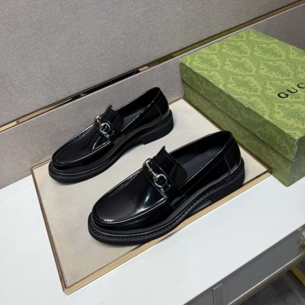 2025秋冬新作 GUCCI グッチ メンズ用 ビジネスシューズ 定番人気のベストセラー 商品画像 4