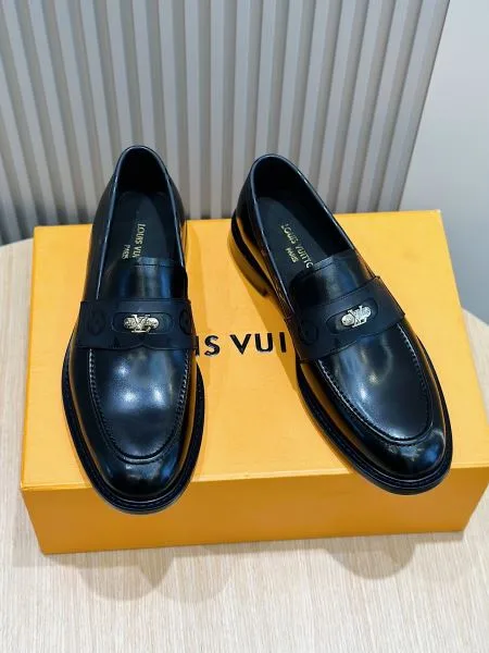 LOUIS VUITTON ルイヴィトン 2025SS 大変お得 メンズ用 ビジネスシューズ 商品画像 10
