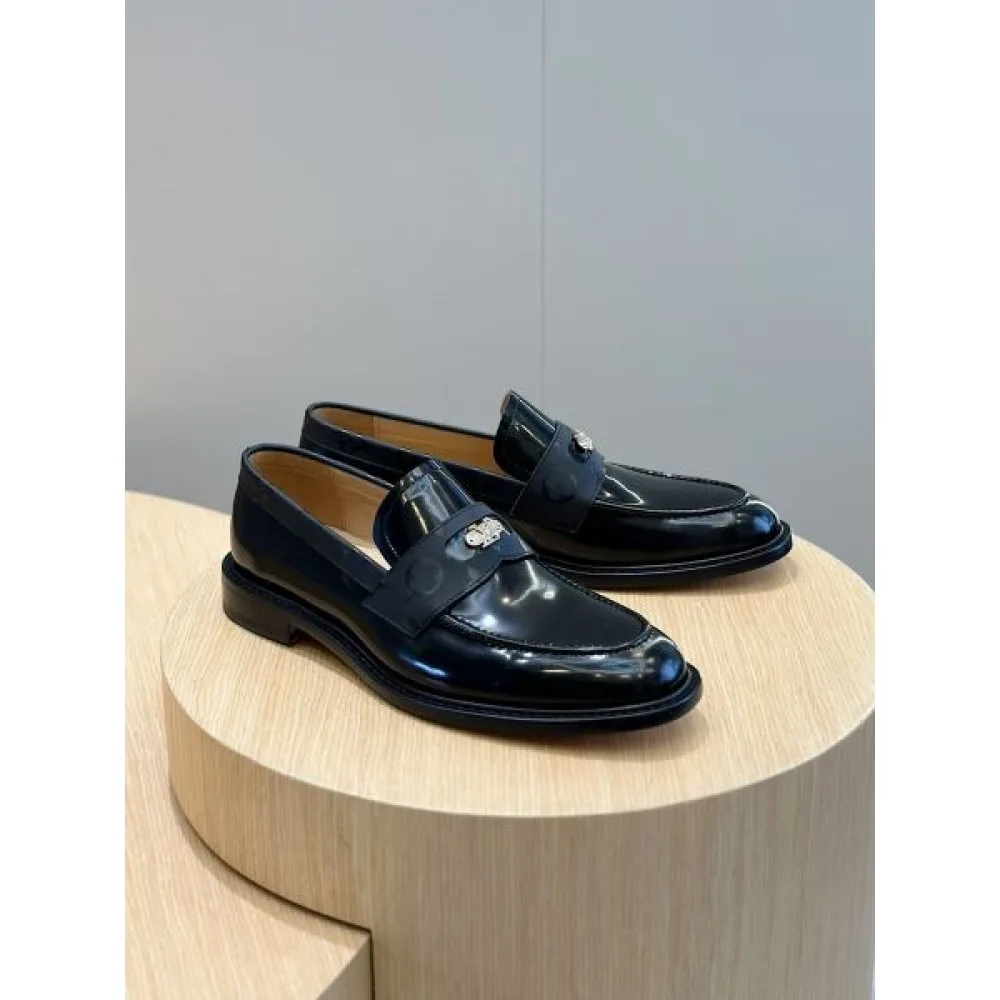 LOUIS VUITTON ルイヴィトン 2025SS 一目惚れ メンズ用 ビジネスシューズ 商品画像 3