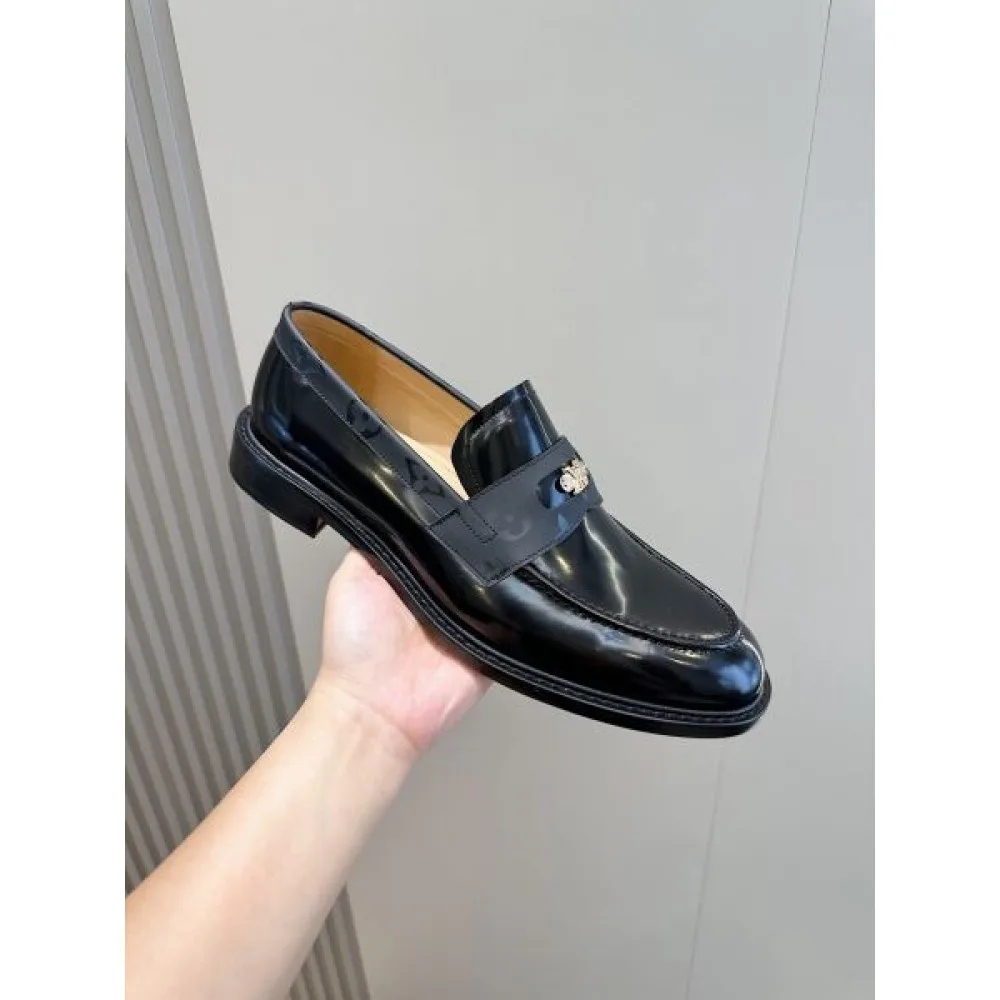 LOUIS VUITTON ルイヴィトン 2025SS 一目惚れ メンズ用 ビジネスシューズ 商品画像 5