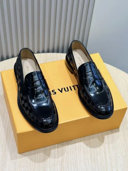 LOUIS VUITTON ルイヴィトン 2025SS 入手困難 メンズ用 ビジネスシューズ 商品画像 10