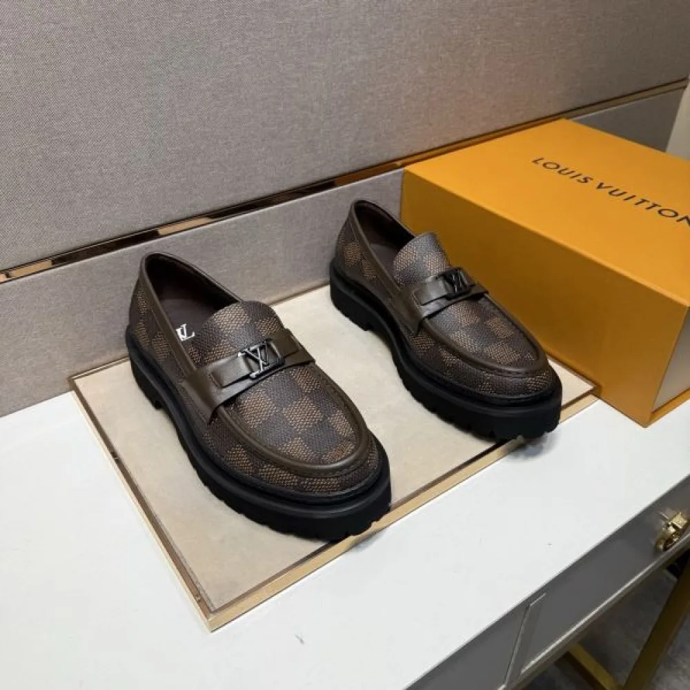 2025秋冬新作 LOUIS VUITTON ルイヴィトン メンズ用 ビジネスシューズ 雑誌掲載の注目モデル 商品画像 4
