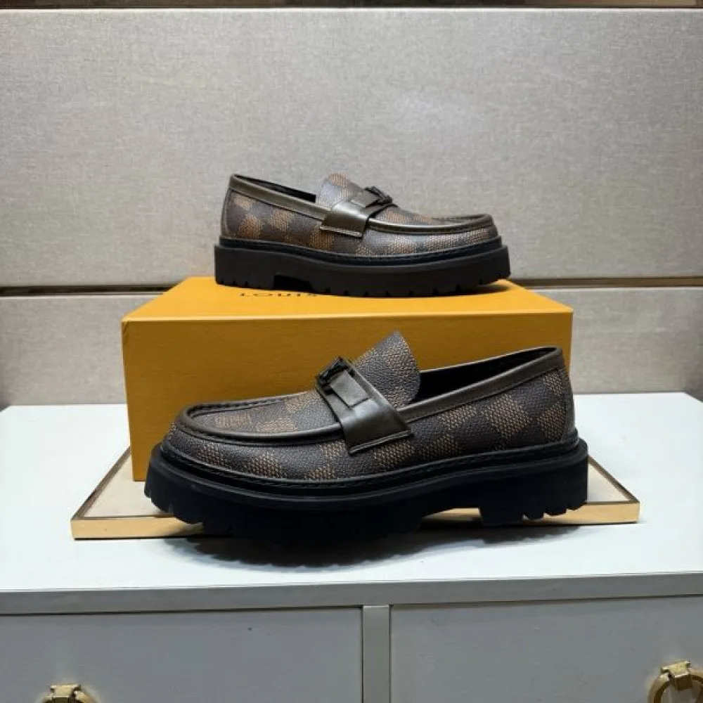 2025秋冬新作 LOUIS VUITTON ルイヴィトン メンズ用 ビジネスシューズ 雑誌掲載の注目モデル 商品画像 6