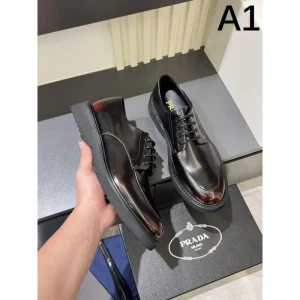 PRADA プラダ 2025SS 海外支持率が高い! メンズ用 ビジネスシューズ 商品画像 1
