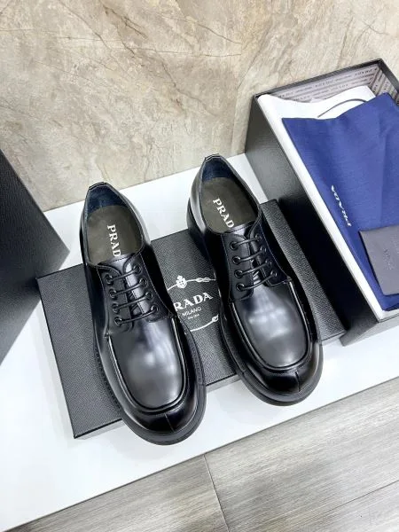 PRADA プラダ 2025SS 大人っぽいデザイン メンズ用 ビジネスシューズ 商品画像 9