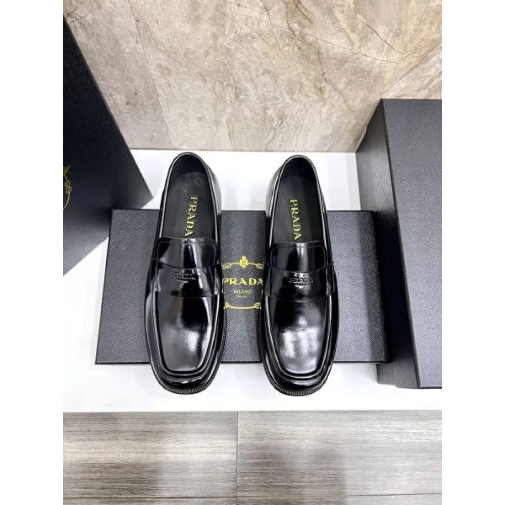 2025秋冬新作 PRADA プラダ メンズ用 ビジネスシューズ コーデを格上げする逸品 商品画像 5