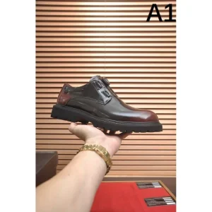 2025FW メンズ ビジネスシューズ PRADA プラダ 秋冬注目の厳選アイテム 商品画像 1