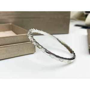 2025SS ブレスレット BVLGARI ブルガリ 上品な煌めきを纏うラグジュアリー感 商品画像 1