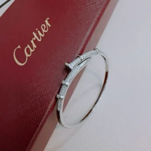2025SS ブレスレット CARTIER カルティエ ジュエリーの王道 洗練された美 商品画像 1