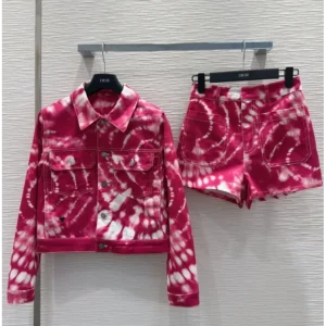 年末年始限定、出血大セール 品質保証 セール商品 セットアップ 商品画像 1