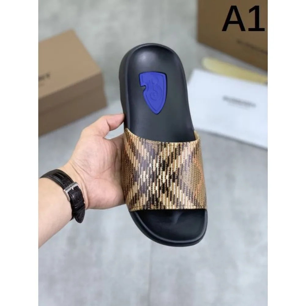 BURBERRY バーバリー 2025SS 先着順早い者勝ち限定 メンズ用 サンダル 商品画像 1