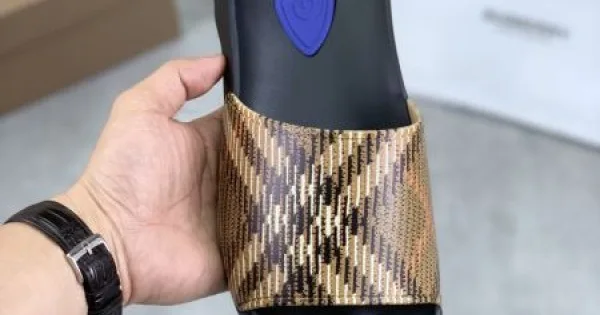 BURBERRY バーバリー 2025SS 先着順早い者勝ち限定 メンズ用 サンダル 商品画像 11