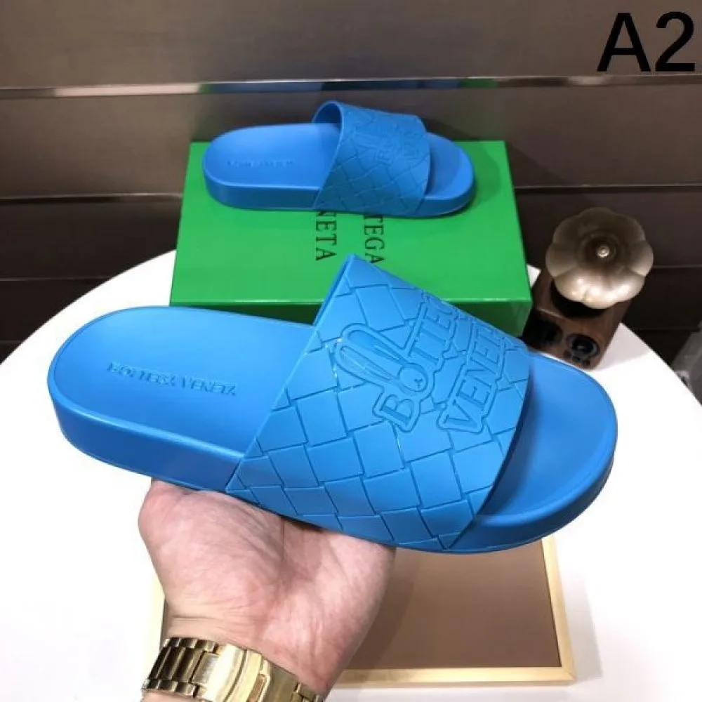 BOTTEGA VENETA ボッテガヴェネタ 2025SS 雑誌掲載 メンズ用 サンダル 商品画像 2