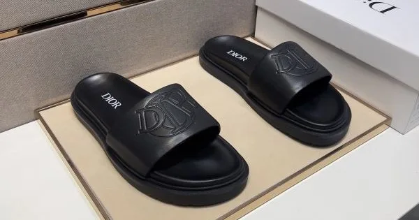 DIOR ディオール 2025SS 完売次第終了早い者勝ち メンズ用 サンダル 商品画像 11