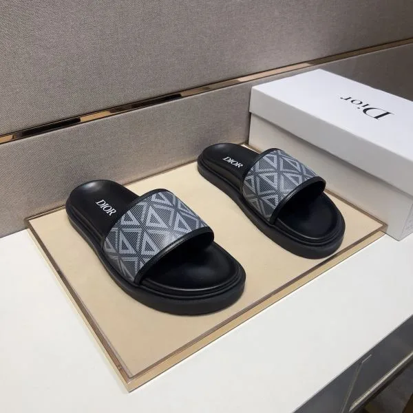 DIOR ディオール 2025SS 大注目国内完売数量限定 メンズ用 サンダル 商品画像 10