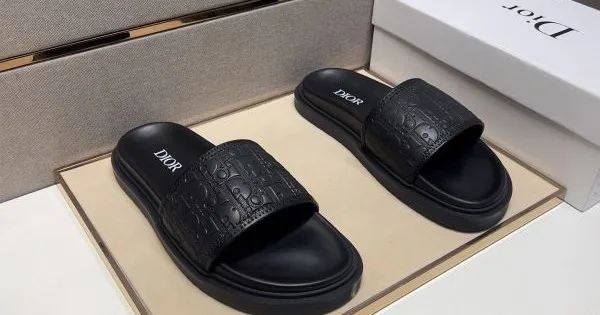 DIOR ディオール 2025SS 新作セール価格でゲット メンズ用 サンダル 商品画像 11