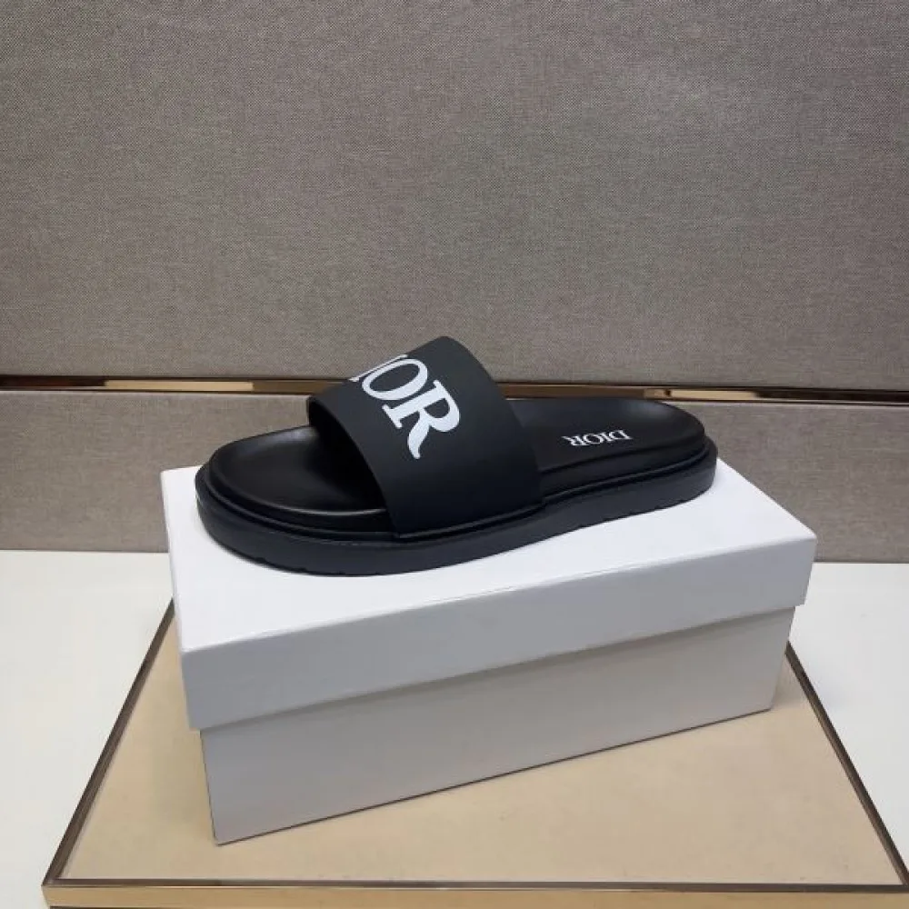 DIOR ディオール 2025SS 希少!取り扱い店舗限定 メンズ用 サンダル 商品画像 4