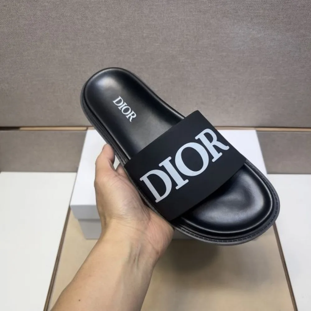 DIOR ディオール 2025SS 希少!取り扱い店舗限定 メンズ用 サンダル 商品画像 6