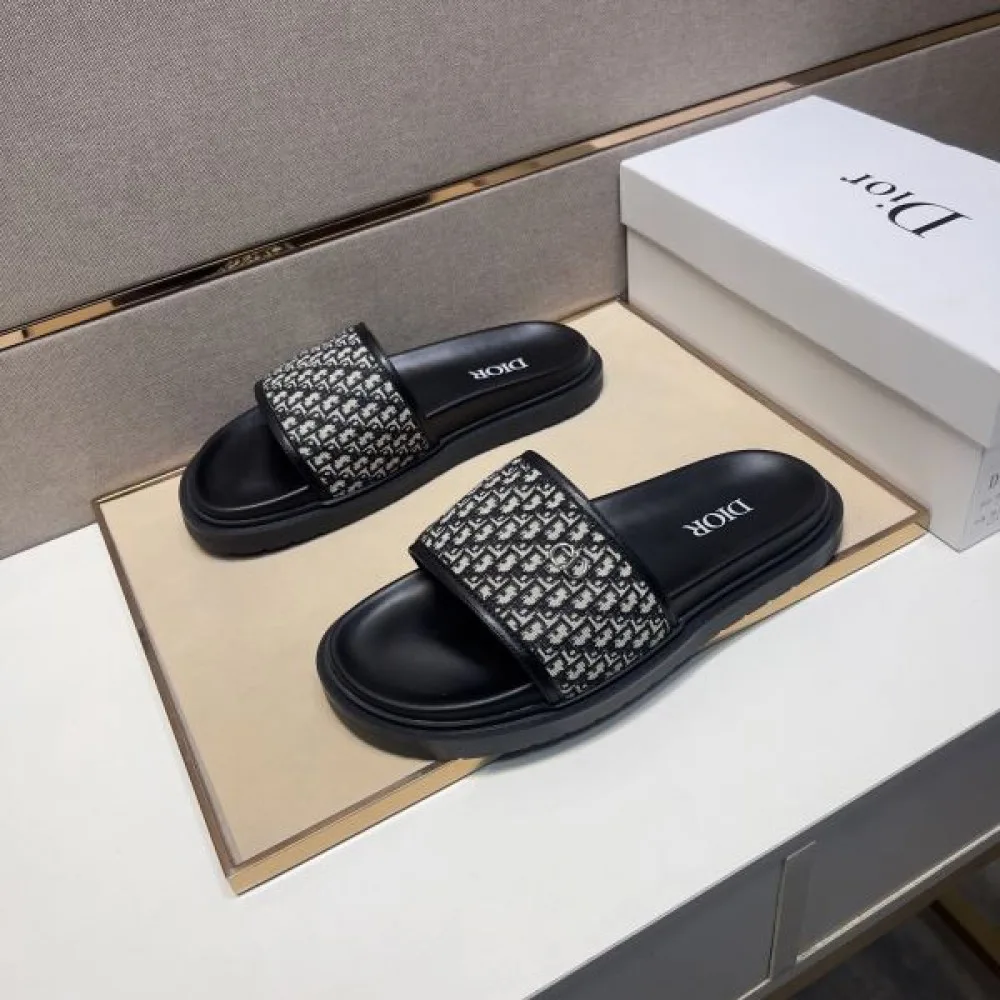 DIOR ディオール 2025SS この時季だからお買い得 メンズ用 サンダル 商品画像 2