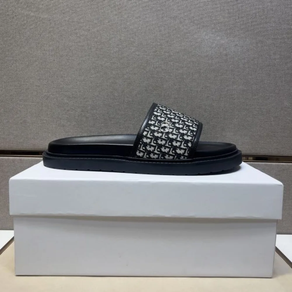 DIOR ディオール 2025SS この時季だからお買い得 メンズ用 サンダル 商品画像 3