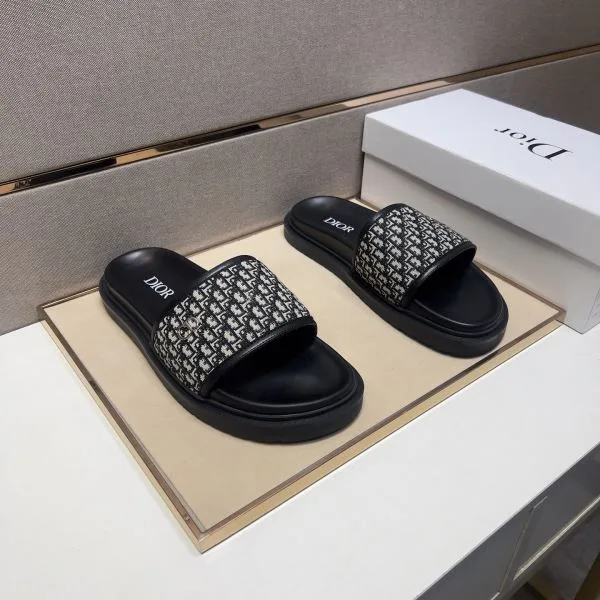 DIOR ディオール 2025SS この時季だからお買い得 メンズ用 サンダル 商品画像 10