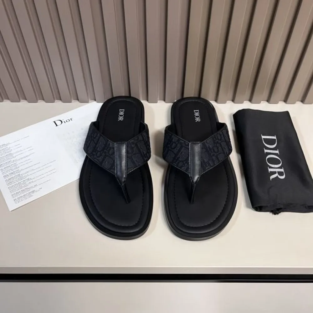 DIOR ディオール 2025SS カジュアルで気分爽快 メンズ用 サンダル 商品画像 3