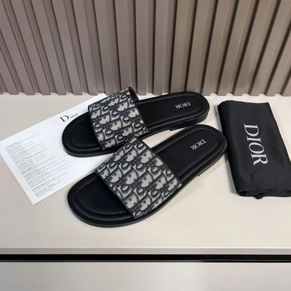 DIOR ディオール 2025SS 一気にオシャレ上級者 メンズ用 サンダル 商品画像 4