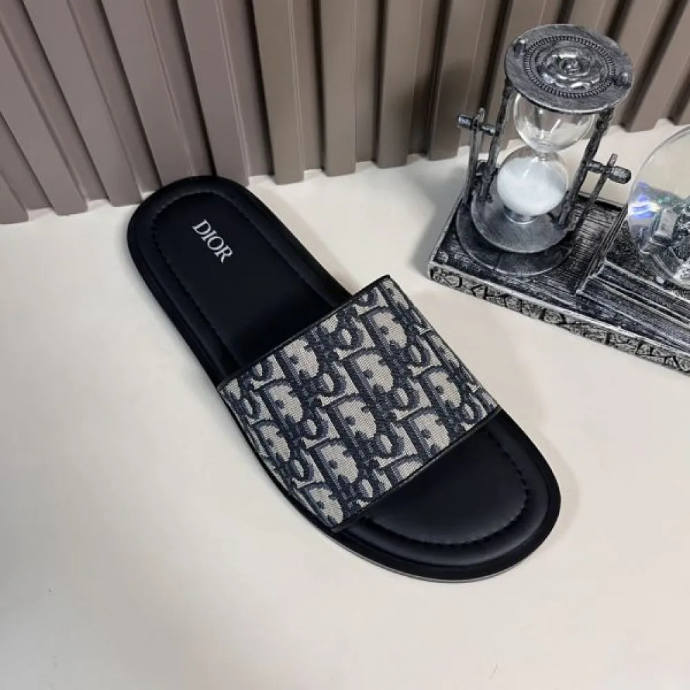 DIOR ディオール 2025SS 一気にオシャレ上級者 メンズ用 サンダル 商品画像 5