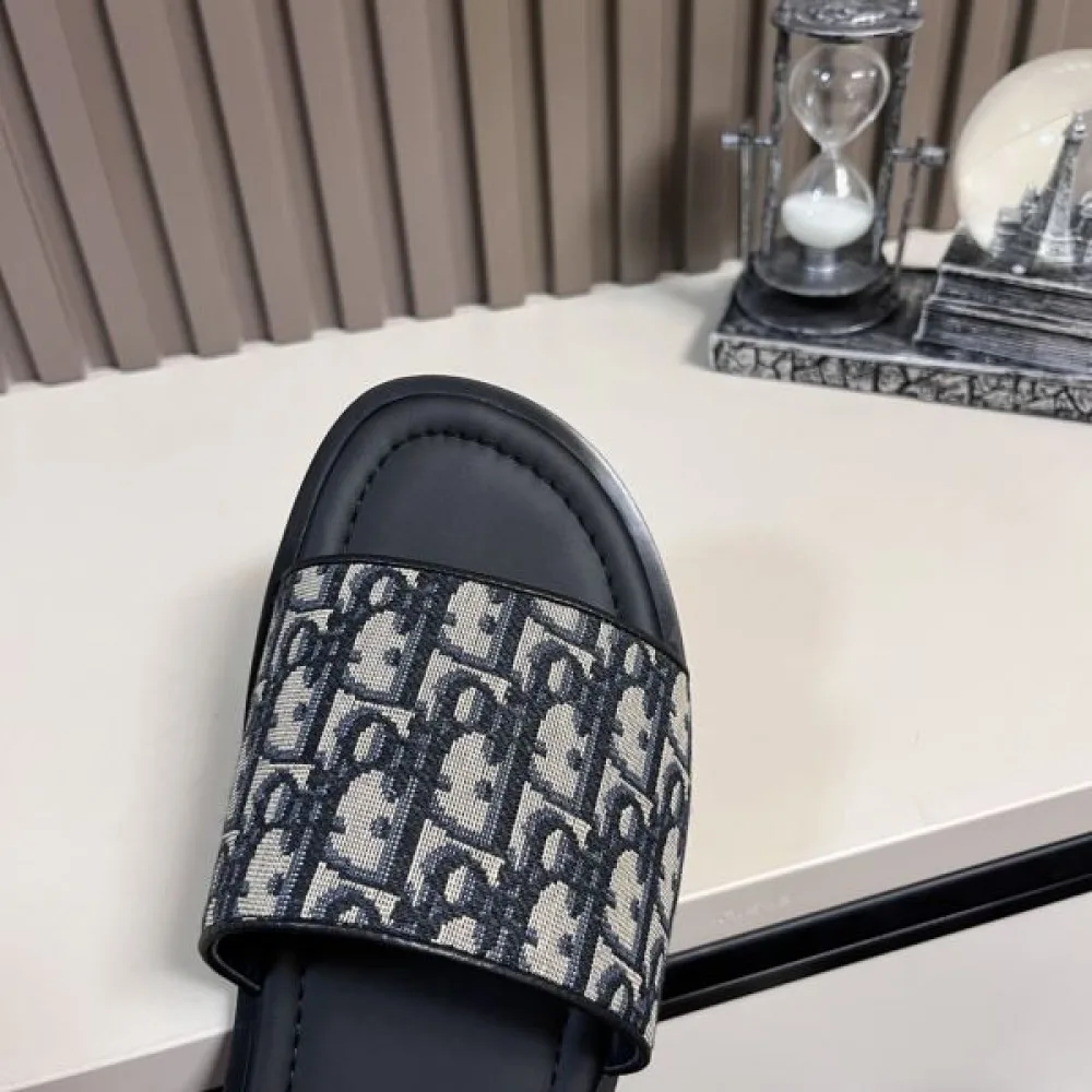 DIOR ディオール 2025SS 一気にオシャレ上級者 メンズ用 サンダル 商品画像 8